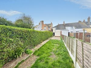 Station Road- click for photo gallery